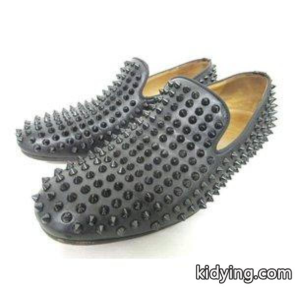 クリスチャンルブタン Christian louboutin スタッズローファー シューズ レザー 装飾 黒 ブラック 39 1/2 スリッポン IBS メンズ【中古】【ベクトル 古着】 :049-901806200046:ブランド古着販売のベクトル - 通販ショッピング-0