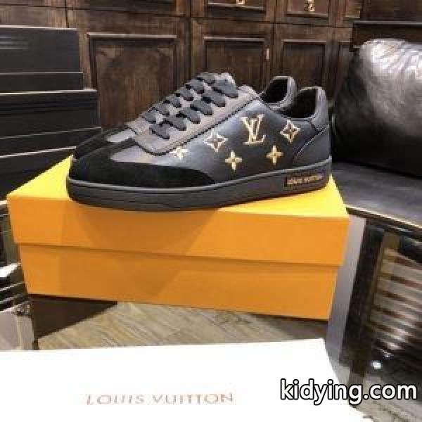 ルイ ヴィトン 1枚でグッと華やかに 2色可選 LOUIS VUITTON オシャレな軽やかさで魅力スニーカー_ルイ ヴィトン LOUIS VUITTON_ブランド コピー 激安(日本最大級)-0