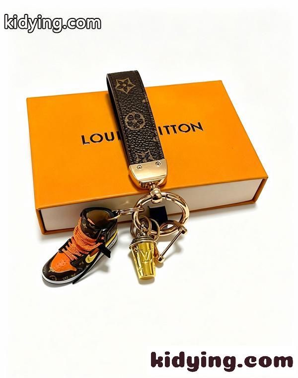 26SS新作登場ルイビトンキーホルダーコピーAnger Forestシリーズ人気LOUIS VUITTON-2