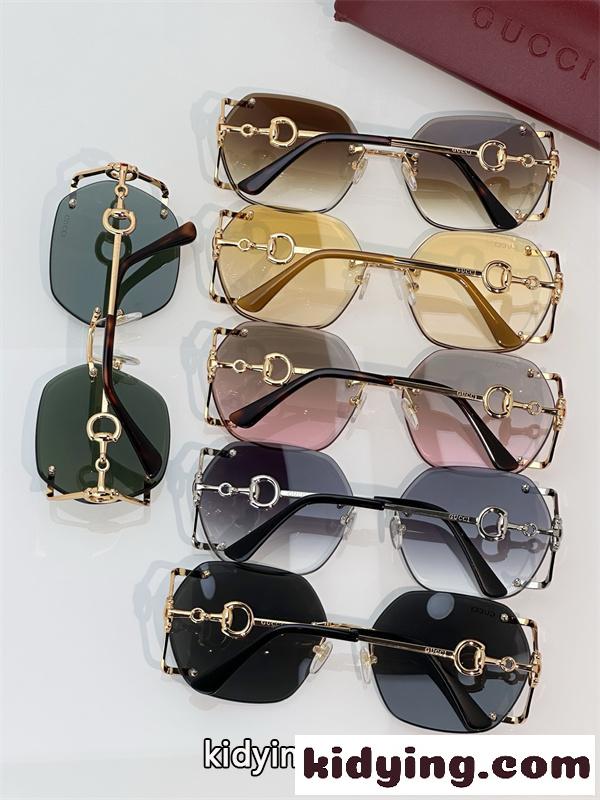 GUCCIグッチサングラスコピー 2026最新MODEL:GG1673 SIZE:64口16-140-2
