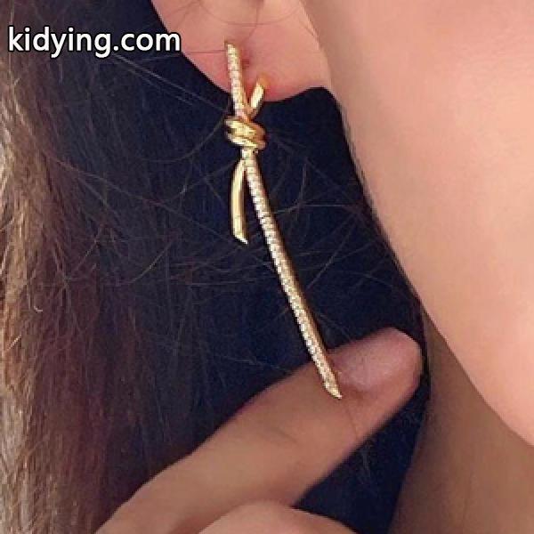 今超リア! Tiffany&Co 滑らかなシルエット 注目のピアス コピー ティファニーN級品 お顔周りを華やかに照らし-0