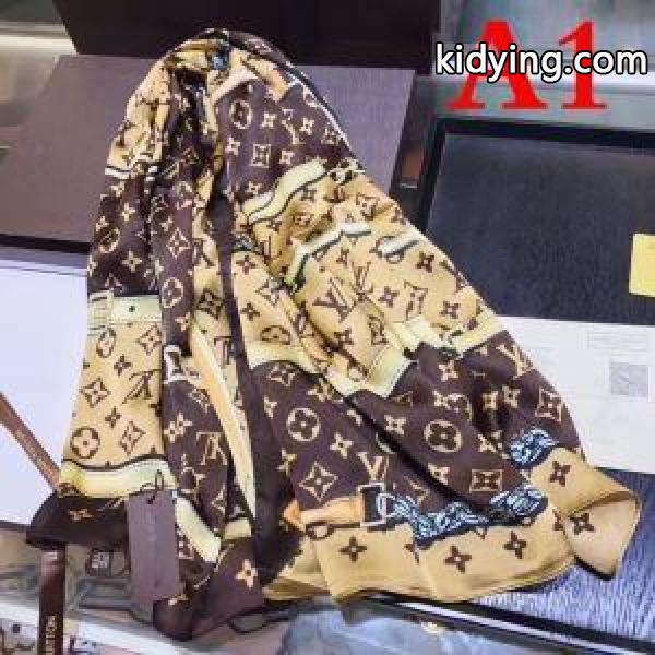 LOUIS VUITTON ロングマフラー2色選択可 秋冬の必須アイテムルイ ヴィトン 2017秋冬季上質 大人気!_ルイ ヴィトン LOUIS VUITTON_ブランド コピー 激安(日本最大級)-1
