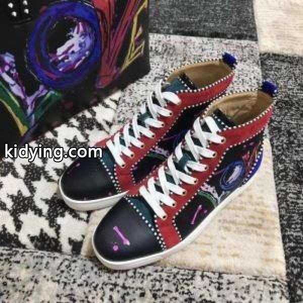 上品なスタイルを楽しむ クリスチャンルブタン Christian Louboutin ランニングシューズ 身軽なアクティブコーデ_クリスチャンルブタン CHRISTIAN LOUBOUTIN_ブランド コピー 激安(日本最大級)-0
