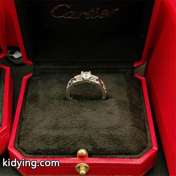 Cartier カルティエ コピー 華奢輝き センターストーン ビスモチーフ リング 上品-5