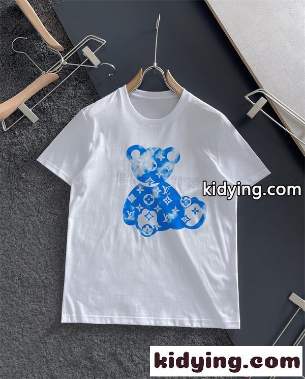ルイヴィトン コピー 2026新作 LOUIS VUITTON 半袖Tシャツ インパクト 個性派 ストリート 夏トップス-1