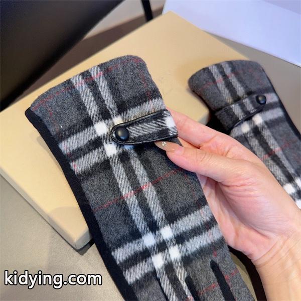 Burberry バーバリー コピー 激安 レディース グローブ ウール チェック柄 秋冬 保温 裏起毛 高品質-4