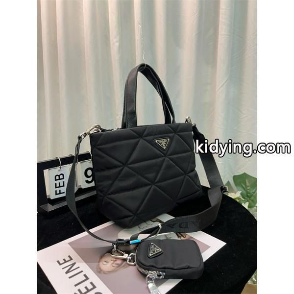 シンプル 上品な PRADA プラダ コピー キルティング トートバッグ ブラック ベストセラー-7