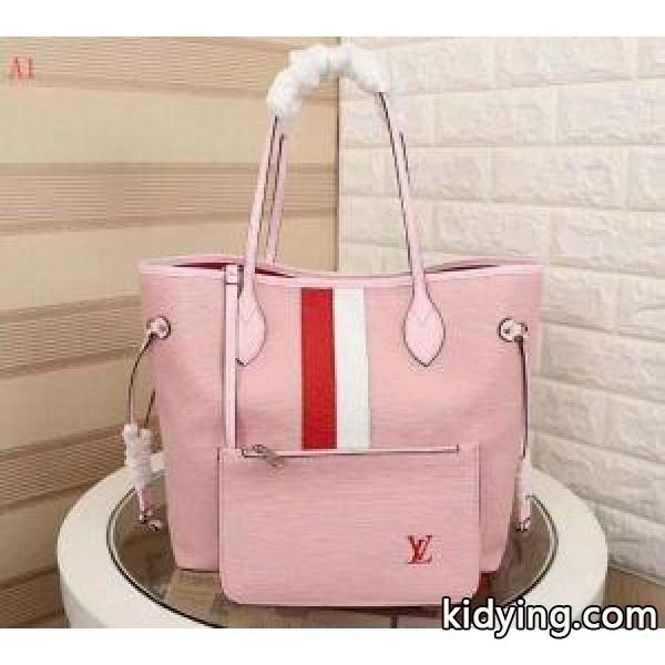 ルイヴィトン バッグ コピーLOUIS VUITTONデザイン上品四角いフォルムサイズ感大人かわいいプレゼントおすすめ女性バッグ-1