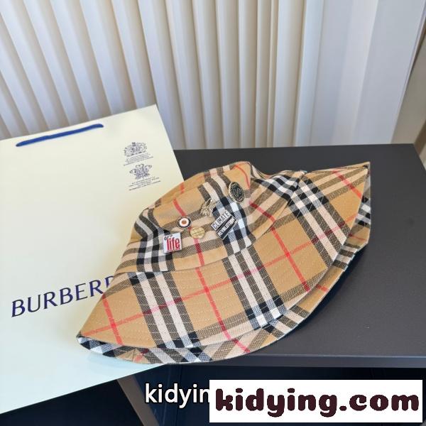 BURBERRY バーバリー 2026  ヴィンテージチェックバケットハット ワッペンデザイン ユニセックス クラシックスタイル-4