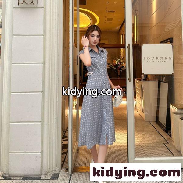 人気上昇 グレーモノグラムワンピース ノースリーブ風 LOUIS VUITTON ルイヴィトン コピー ワンピース ウエストマーク きれいめスタイル-0