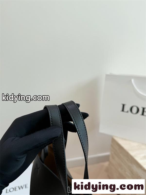 2026新作 LOEWE Fold toteロエベトートバッグコピー セレブ愛用のファッションアイテム-1