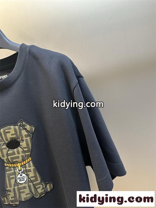 フェンディ半袖Tシャツコピー FENDIセンスよく取り入れられる 激安(日本最大級)-2