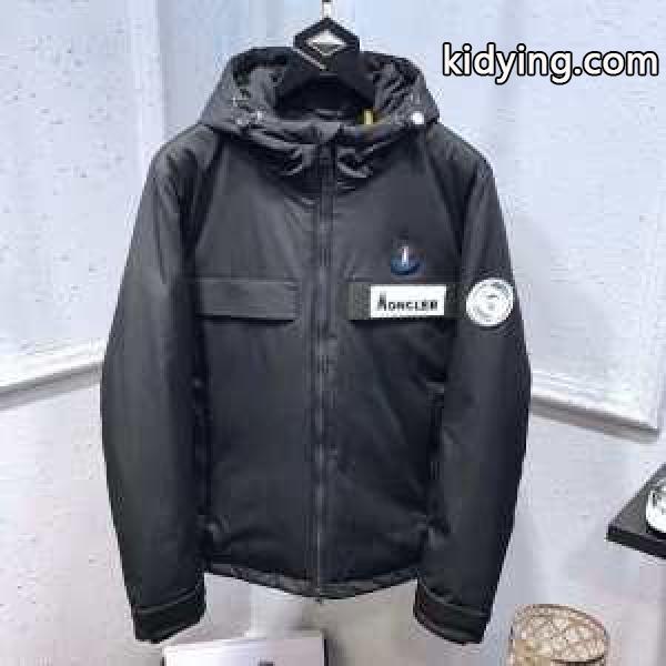 モンクレール 簡単にコーデをおしゃれに演出 MONCLER 2色可選 落ち着いた秋冬ファッションを楽しむ メンズ ダウンジャケット 普段使いもオフィスもOK_モンクレール MONCLER_ブランド コピー 激安(日本最大級)-0