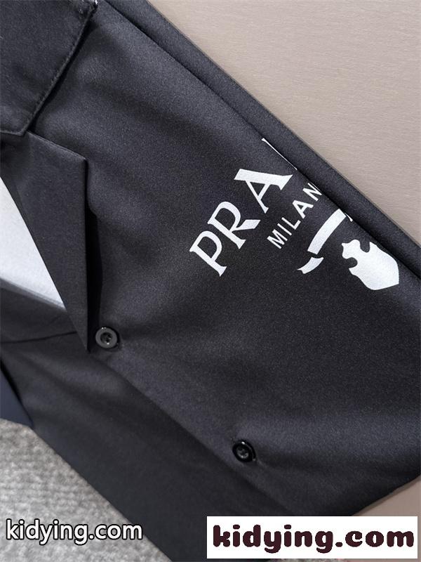PRADA 激安 ブラック スーパーコピー 半袖シャツ ロゴデザイン 高級感 カジュアル プラダ シンプル カジュアル 男女兼用-7