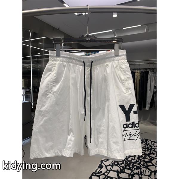 Y-3 ショットパンツ 爽やかな素材と適度なワイドシルエットにより 動きやすさ抜群の仕上がり-0