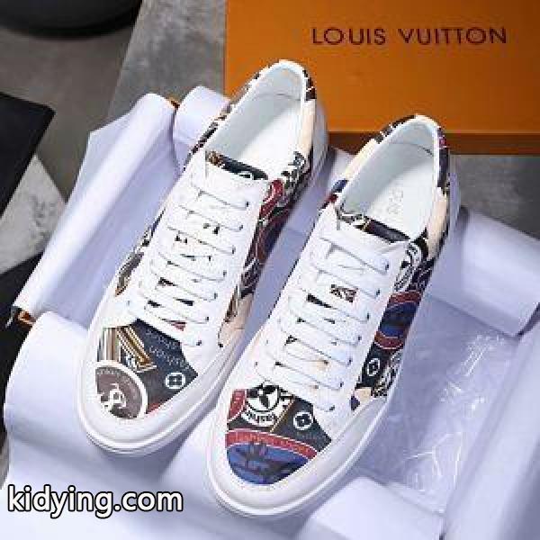 秋冬コーデにこなれたアクセントをプラス! ルイ ヴィトン LOUIS VUITTON 大胆なスリット上品 2色可選 フラットシューズ 今季注目_ルイ ヴィトン LOUIS VUITTON_ブランド コピー 激安(日本最大級)-2