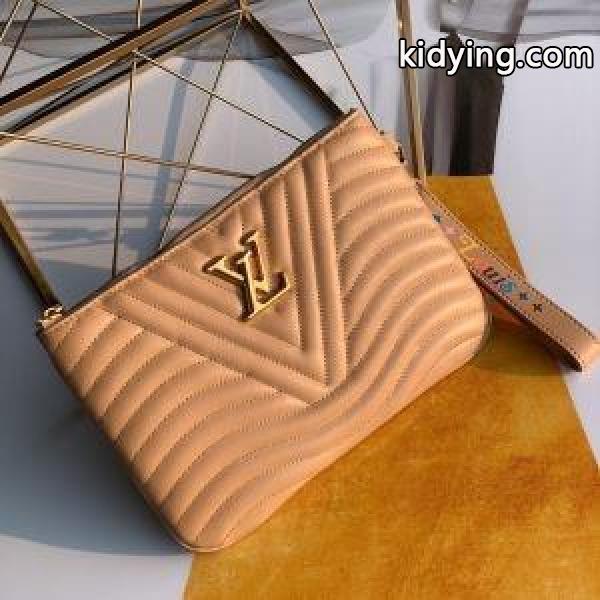 秋冬ファッションのマストアイテム ルイ ヴィトン LOUIS VUITTON ポーチ 3色可選 2019秋冬におすすめ着こなし_ルイ ヴィトン LOUIS VUITTON_ブランド コピー 激安(日本最大級)-1