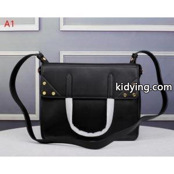 2019秋冬におしゃれな着こなしフェンディ FENDI 斜め掛けバッグ 多色可選 冬ファッションの定番_フェンディ FENDI_ブランド コピー 激安(日本最大級)-0