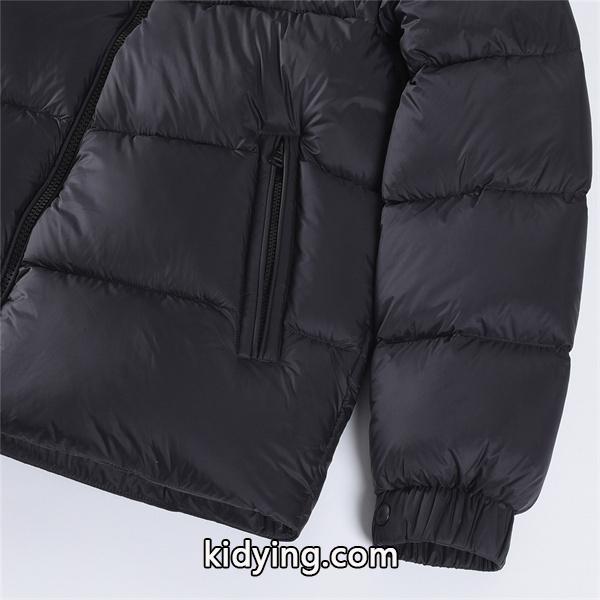 ネイビー ロゴワッペン 上質仕上げ 軽量暖か 2025秋冬必須 MONCLER モンクレール スーパーコピー ダウンジャケット-3