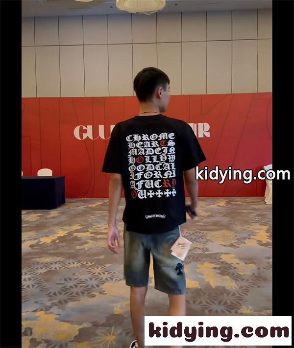 半袖Tシャツ クロムハーツ コピー メンズ レディース 胸ポケット風プリント オーバーサイズ 白 黒 ペア 夏  Chrome Hearts-2