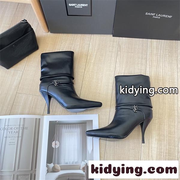 秋冬本命 美脚 SAINT LAURENT イヴ・サンローラン コピー ブーツ 柔軟レザー 洗練モード コーデ 9CMヒール-7