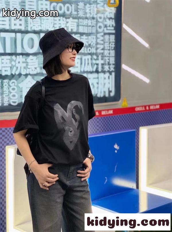 ACNE STUDIOS アクネ ストゥディオズ コピー おすすめ新作 ハートデザイン 個性派 軽やか トレンド 半袖Tシャツ-5