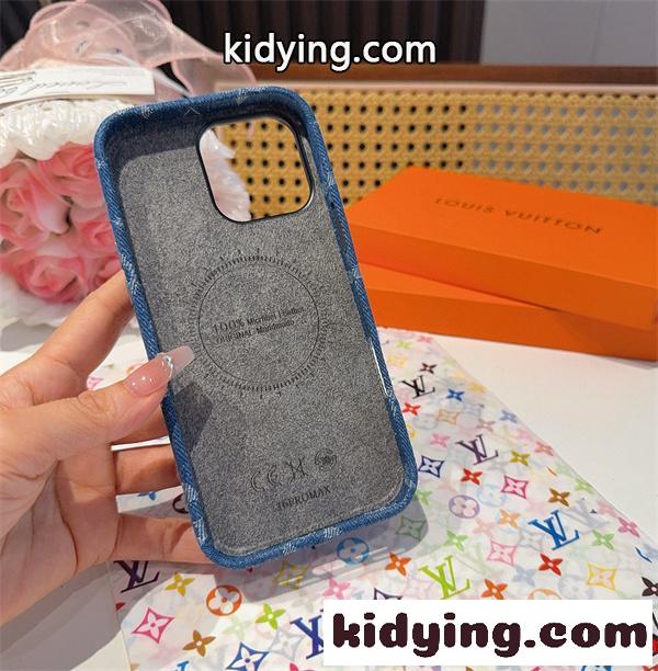 2025-26秋冬におしゃれな着こなしルイ ヴィトン LOUIS VUITTON iPhoneケースコピー 激安(日本最大級)-2