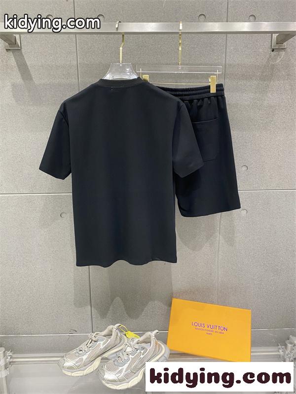 バーバリー上下着コピー BURBERRY 2026ss☆半袖Tシャツ&デニム調ショーツ セット メンズ カジュアル ストリート-2