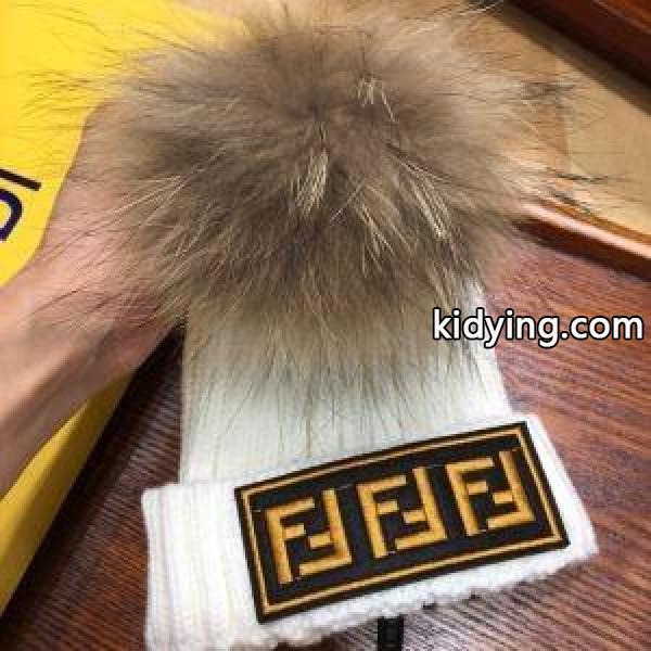 4色可選 魅力の フェンディファッションな一品 FENDI ニット帽/ニットキャップ 気に入った商品_フェンディ FENDI_ブランド コピー 激安(日本最大級)-3
