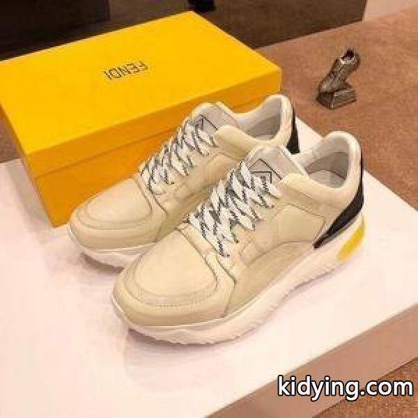 2019人気がますます人気 春夏アイテムから新たに登場！ FENDI フェンディ カジュアルシューズ 2色可選_フェンディ FENDI_ブランド コピー 激安(日本最大級)-0
