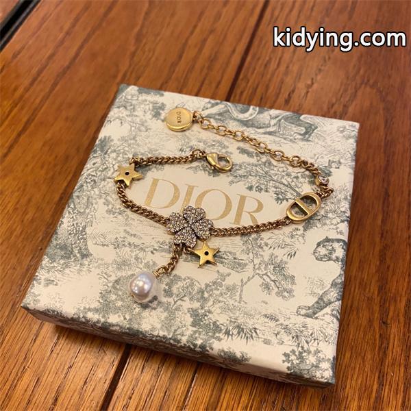 秋冬の必需品 ディオール ナチュラルコーデに使いやすい DIOR ブレスレット ふんわりまとって暖かお洒落ブランド コピー 激安(日本最大級)-0