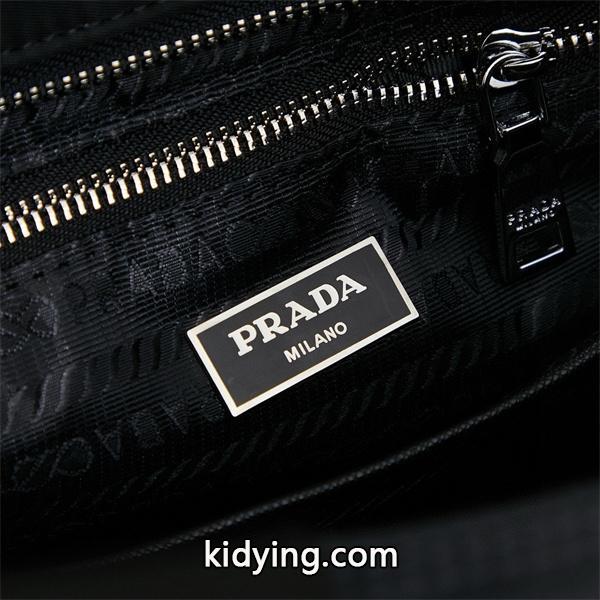 PRADA プラダ コピー シンプル 実用的な メッセンジャーバッグ メンズ ブラック ベストセラー-2
