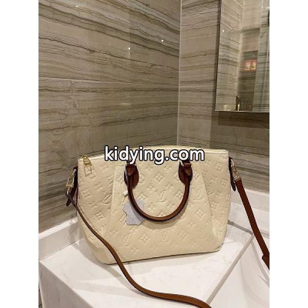 新しいスタイルハンドバッグ Louis Vuitton通販コピー ソフトレザー 収納力強くザイン性の高さ-0