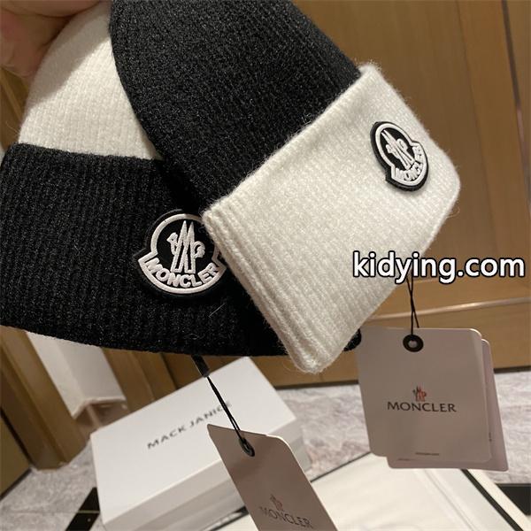 モンクレール コピー MONCLER 2025秋冬 ニットキャップ ふんわり柔らか 保温性抜群 人気 冬コーデ-6