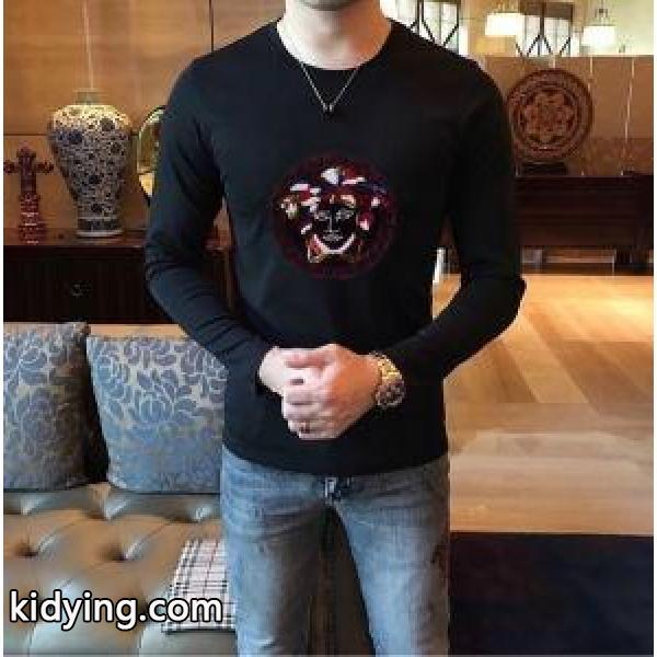 2019秋冬の必需品 この秋トレンドに合わせる着こなし ヴェルサーチ VERSACE 長袖Tシャツ 2色可選_ヴェルサーチ VERSACE_ブランド コピー 激安(日本最大級)-1