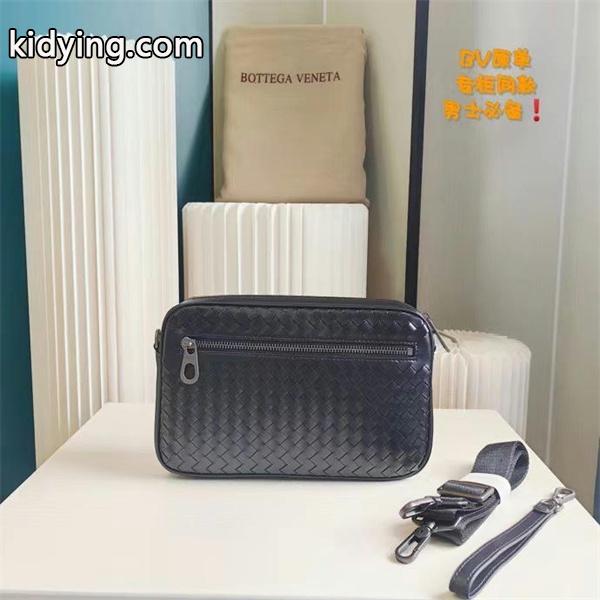 BOTTEGA VENETA ムダな装飾を排したデザインポーチ ボッテガヴェネタショルダーバッグ_スーパーコピーブランド激安通販 専門店-0