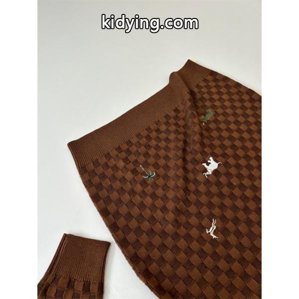 SS26綺麗めアイテムLOUIS VUITTON ルイ ヴィトンセーター コピー キレイでお洒落-4