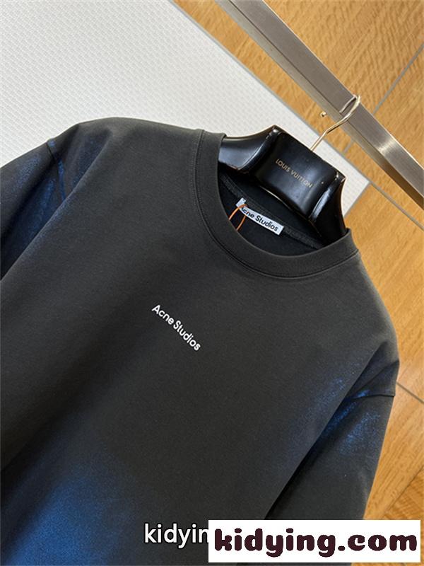 チャコールブラック 半袖Tシャツ Acne Studios 胸元ミニロゴ アクネストゥディオズ コピー クルーネック ゆったりシルエット-6