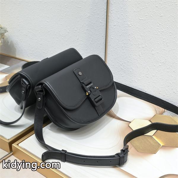 シンプル ショルダーバッグ ブラック 定番モデル DIOR ディオール コピー-1