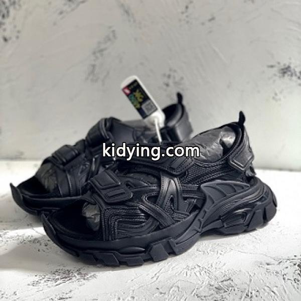 BALENCIAGA バレンシアガ コピー 激安 サンダル 特別なデザイン 絶対にオシャレに見える ペア靴-0