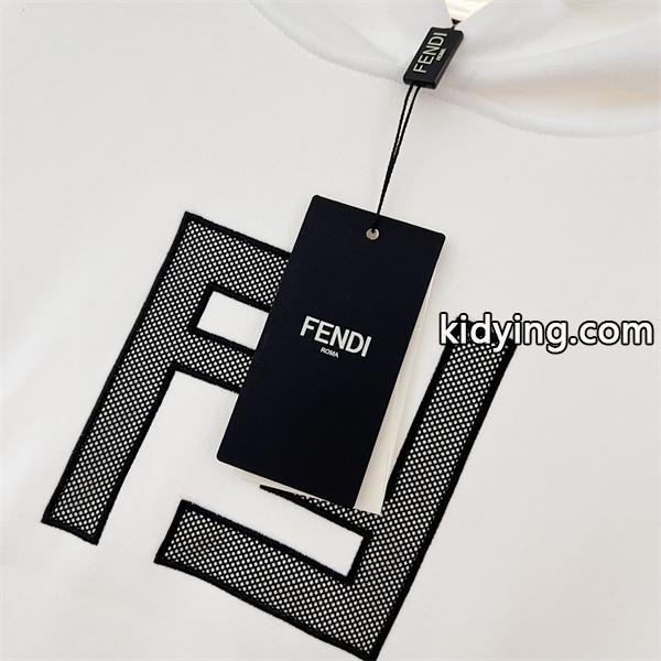今季新登場 2026新作定番 着心地抜群 FENDI フェンディ コピー パーカー-4