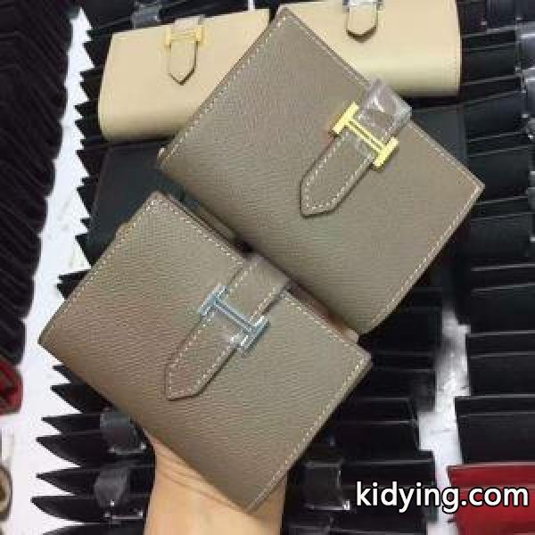 大歓迎な専門店二つ折り財布 4色可選 エルメス HERMES 2017春夏 最安値に挑戦_エルメス HERMES_ブランド コピー 激安(日本最大級)-2