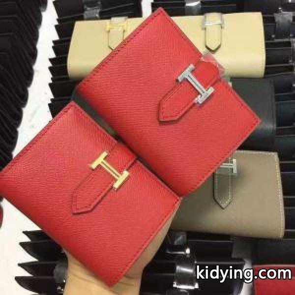 大歓迎な専門店二つ折り財布 4色可選 エルメス HERMES 2017春夏 最安値に挑戦_エルメス HERMES_ブランド コピー 激安(日本最大級)-1
