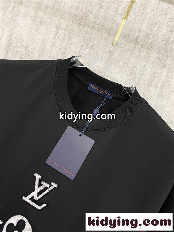 ルイヴィトン コピー 半袖Tシャツ メンズ レディース クルーネック 刺繍ロゴ フラワーモチーフ ブラック ホワイト ユニセックス カジュアル 新作 LOUIS VUITTON-2