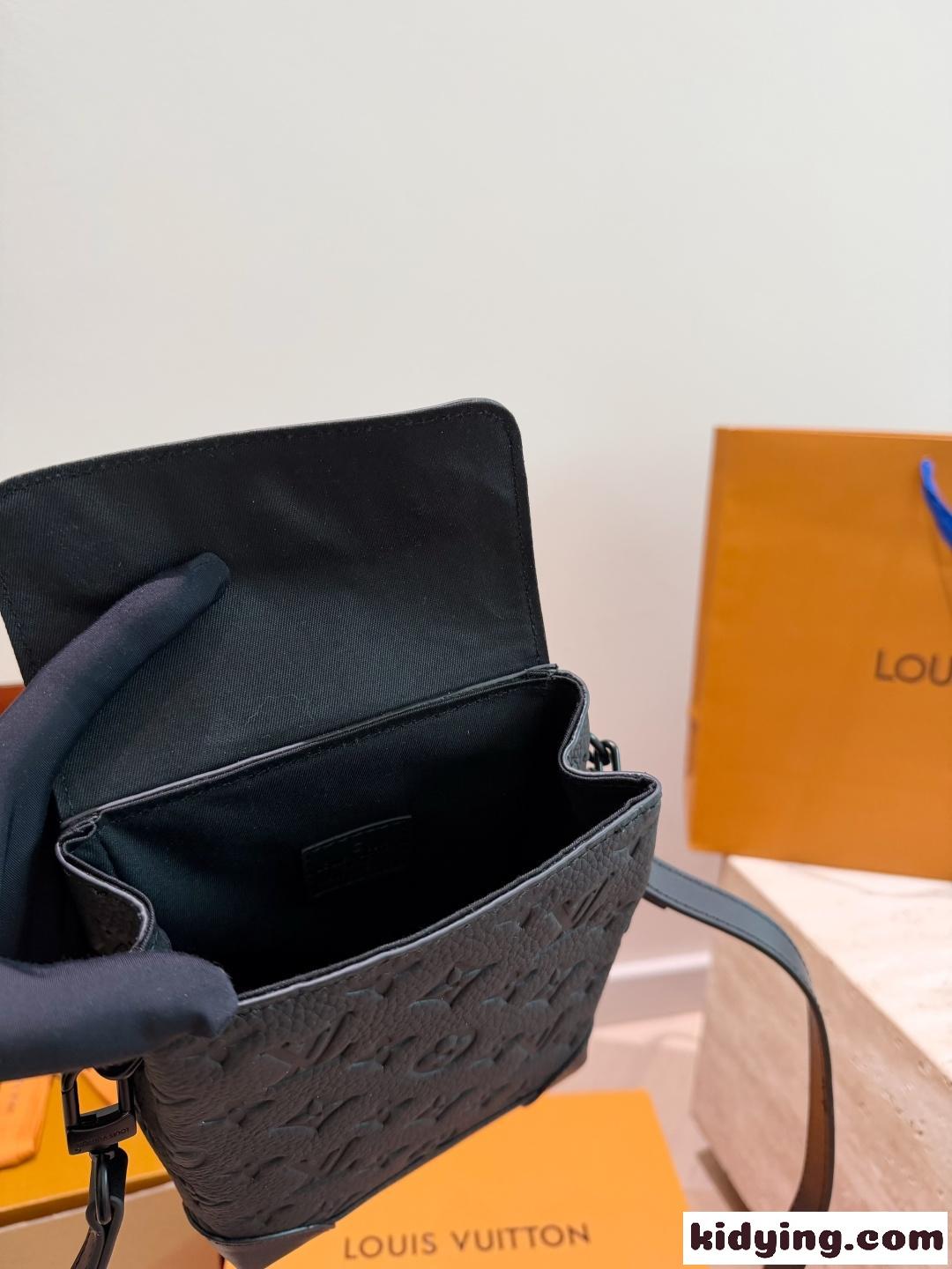 人気最新☆☆LOUIS VUITTONルイビトンショルダーバッグコピーPharrell Williams LV Colorado-6