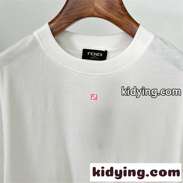 FENDI 人気 ミニロゴ ブラック 半袖 Tシャツ ワンポイント シンプル モード フェンディ コピー-6