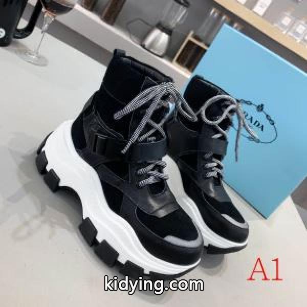 2色可選 2019秋、イチオシ上品 プラダ 新作アイテムが今年流 PRADA ランニングシューズ 今シーズン注目のアイテム_スニーカー_レディースファッション_スーパーコピーブランド激安通販 専門店-0