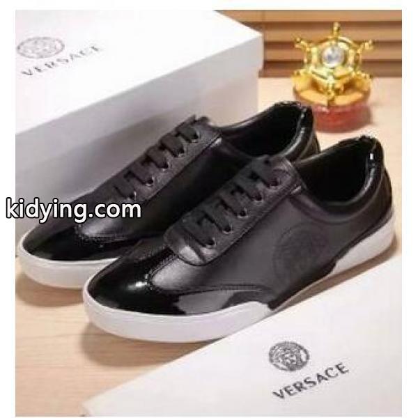 重宝す VERSACE スニーカーメンズ 人気 ヴェルサーチ美品_ヴェルサーチ VERSACE_ブランド コピー 激安(日本最大級)-0