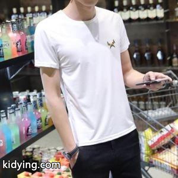 2019春夏の必須アイテム 半袖Tシャツ フェンディ FENDI セレブが今シーズン手に入れ_フェンディ FENDI_ブランド コピー 激安(日本最大級)-1