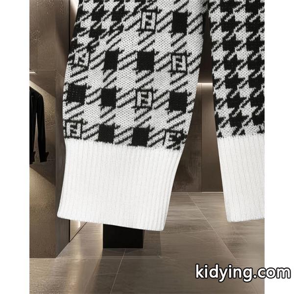 FENDI フェンディ コピー ニット メンズ チェック調 ブラック クラシック 長袖-5